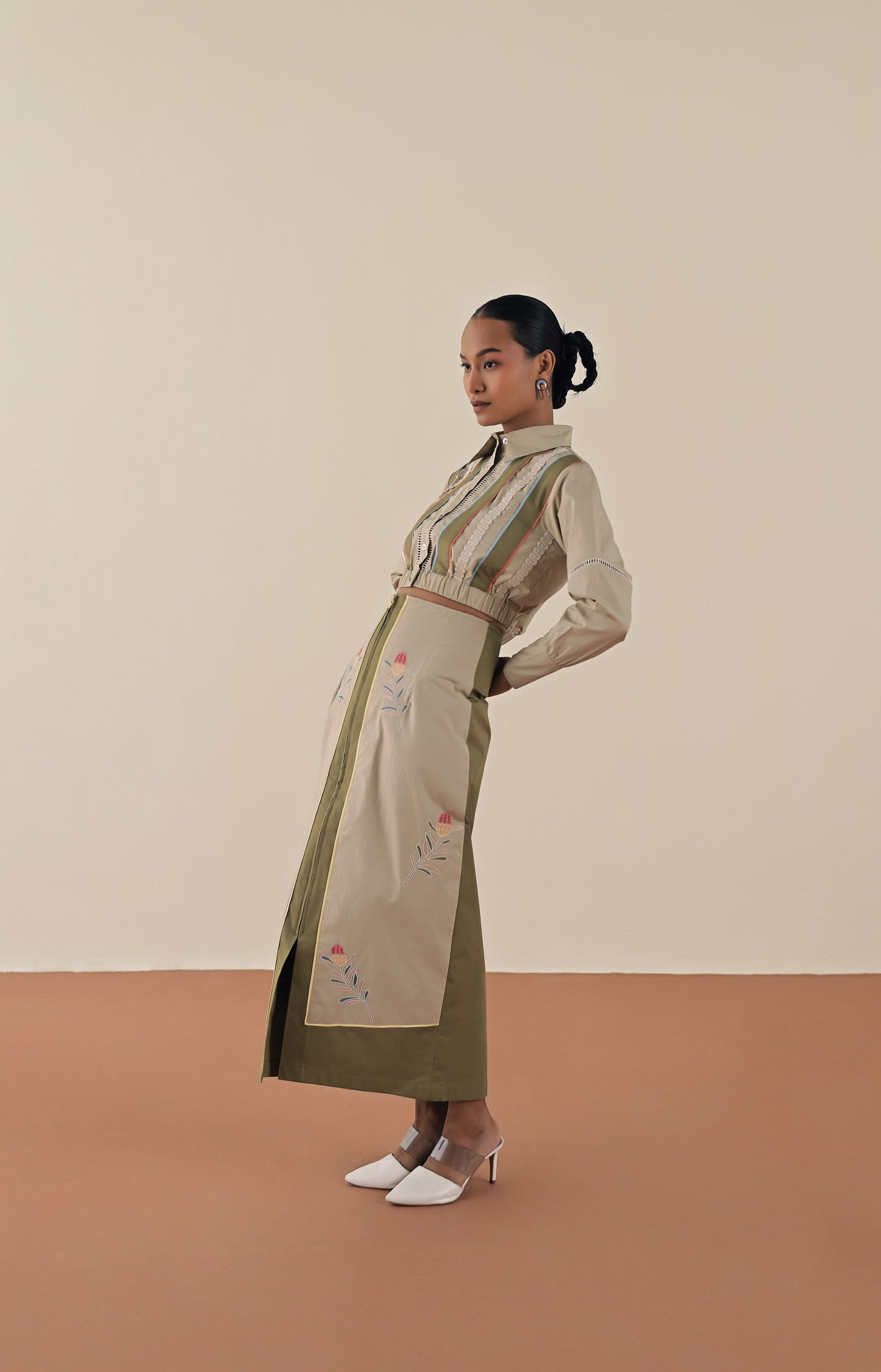 Stripe crop shirt with olive emb. skirt